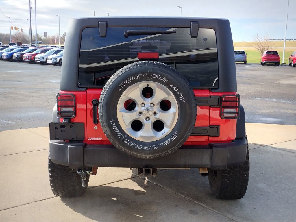 Used 2016 Jeep Wrangler Sport AWD/4WD image 13