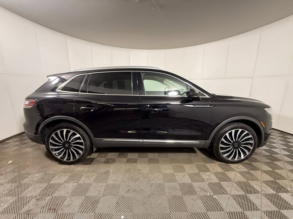 Used 2022 Lincoln Nautilus Black Label AWD/4WD image 6