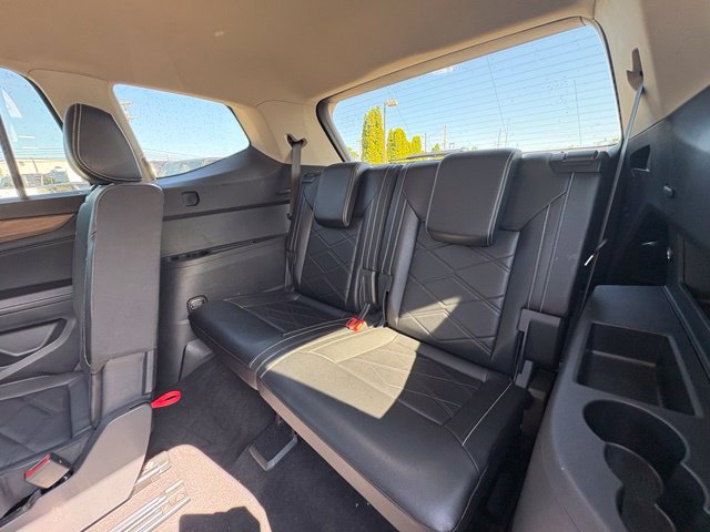 Used 2024 Volkswagen Atlas SE AWD/4WD image 25