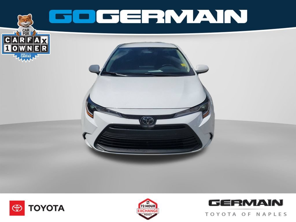 Used 2026 Toyota Corolla LE FWD image 2