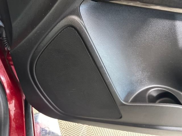 Used 2018 GMC Canyon SLT w/ Driver Alert Package image 29