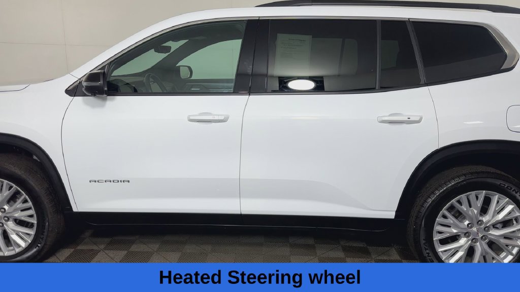 Used 2026 GMC Acadia Elevation w/ Elevation Premium Package FWD image 8