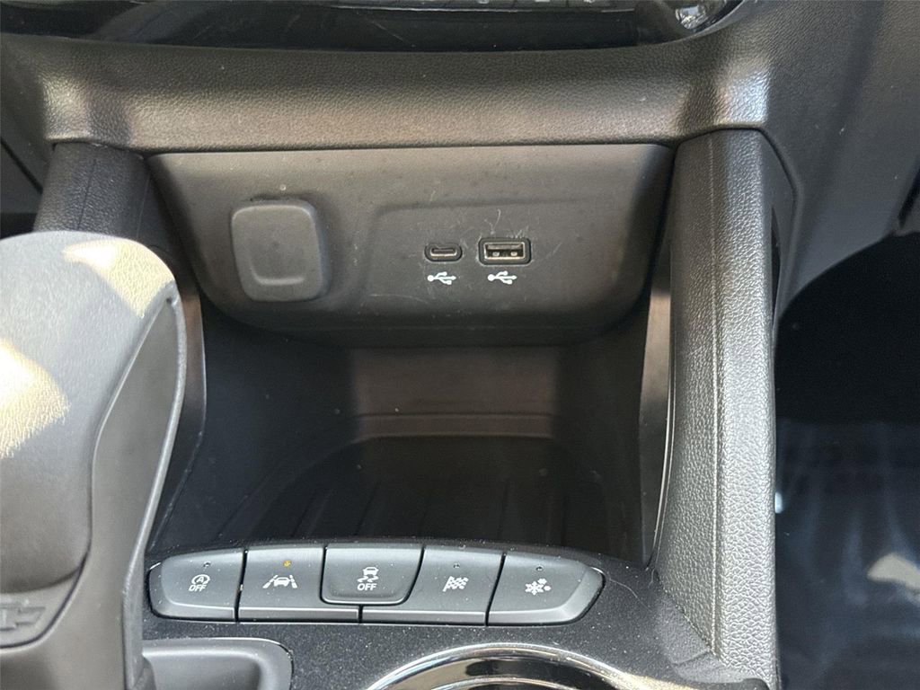 Used 2025 Chevrolet TrailBlazer LT FWD image 33