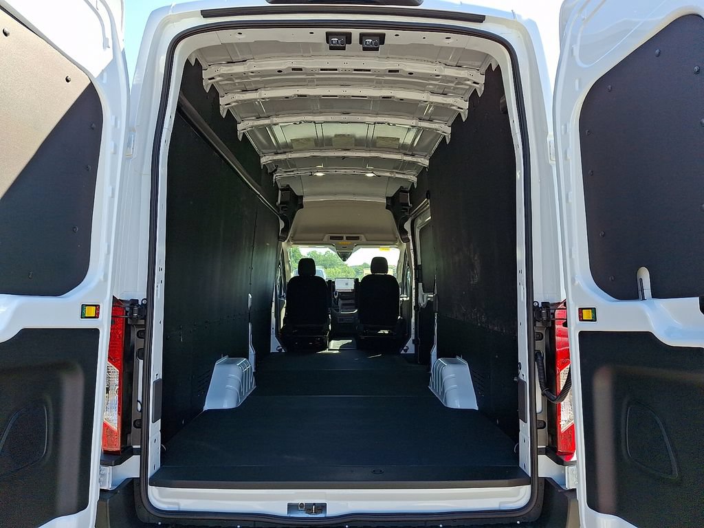 New 2026 Ford Transit 350 148 High Roof Extended RWD image 7