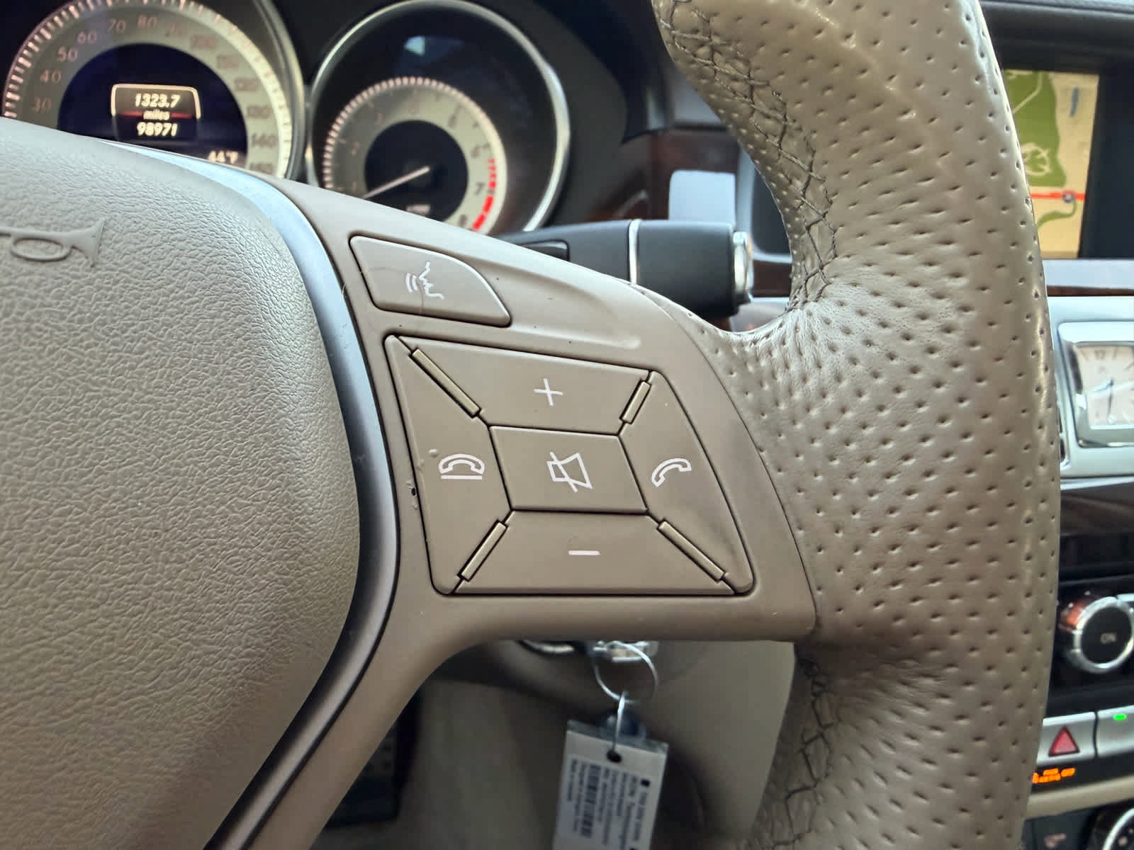 Used 2014 Mercedes-Benz CLS 550 4MATIC image 22