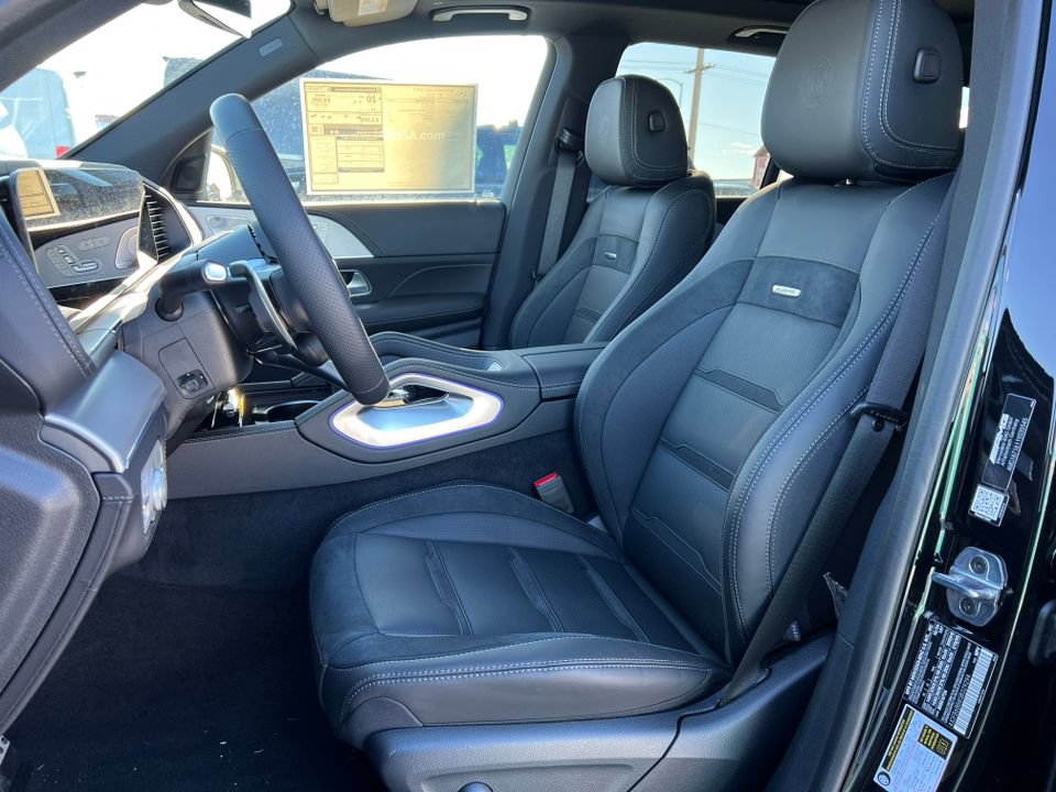 Used 2025 Mercedes-Benz GLE 53 AMG 4MATIC image 4