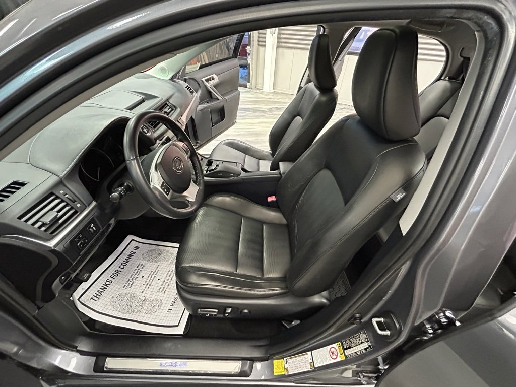 Used 2012 Lexus CT 200h Premium image 49