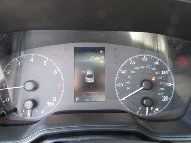 Used 2025 Toyota Corolla LE FWD image 31