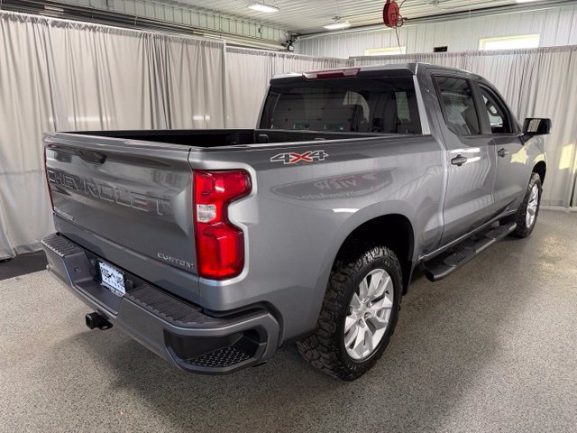 Used 2022 Chevrolet Silverado 1500 Custom AWD/4WD image 4