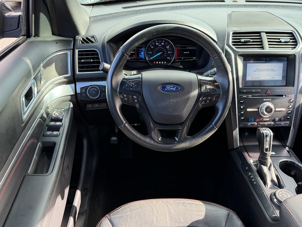 Used 2018 Ford Explorer Sport w/ Equipment Group 401A AWD/4WD image 13