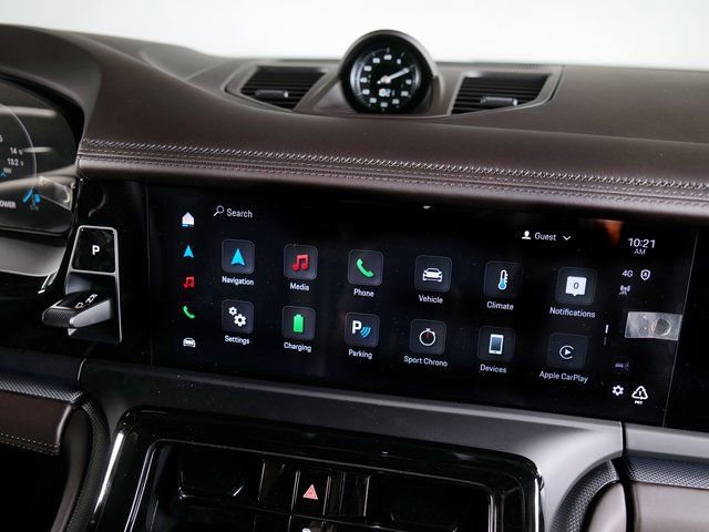 New 2025 Porsche Panamera 4 image 18