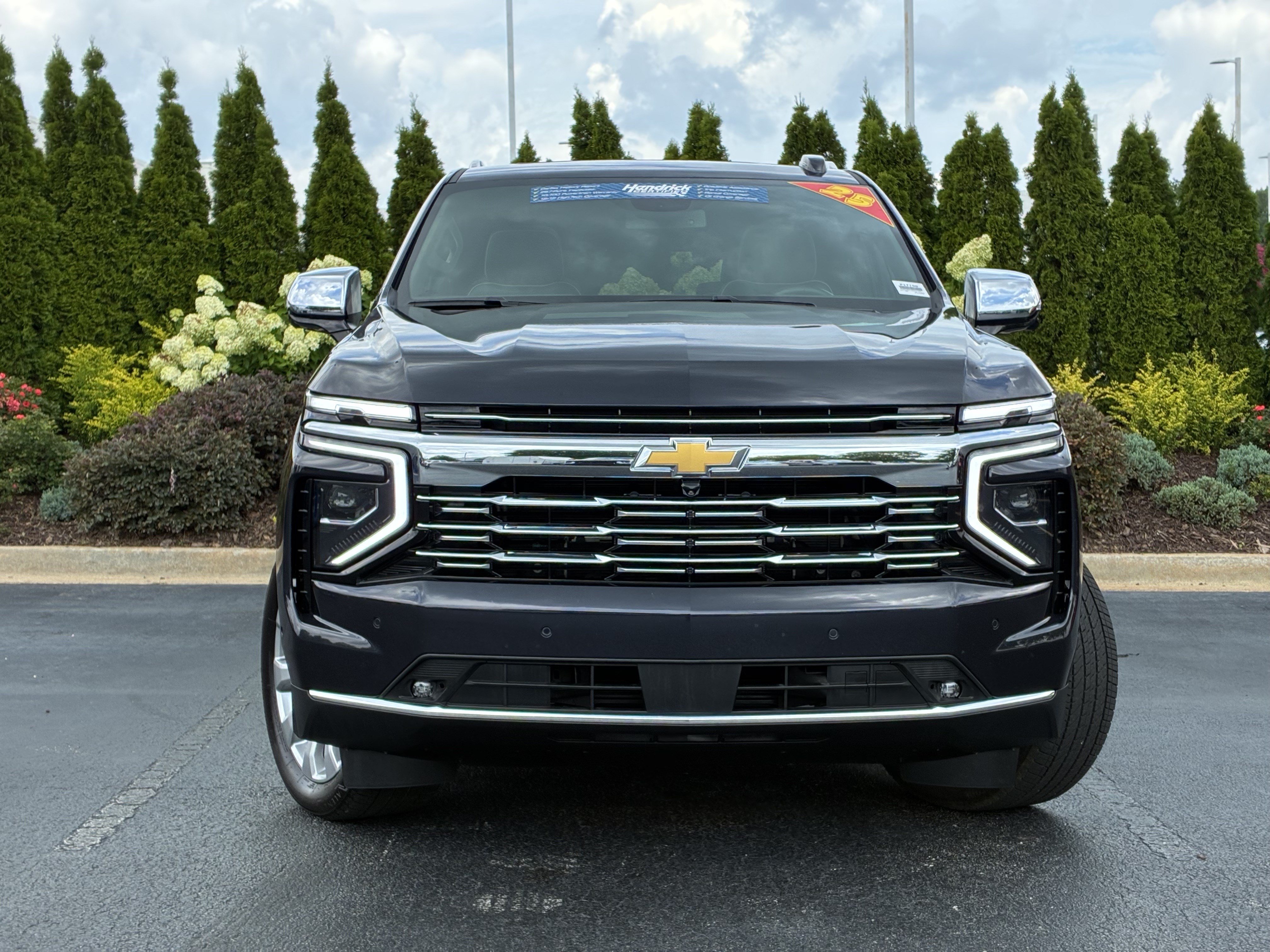 Used 2025 Chevrolet Tahoe Premier w/ Sun And Tow Package AWD/4WD image 5