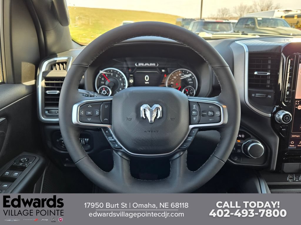 New 2026 RAM 1500 Big Horn AWD/4WD image 17