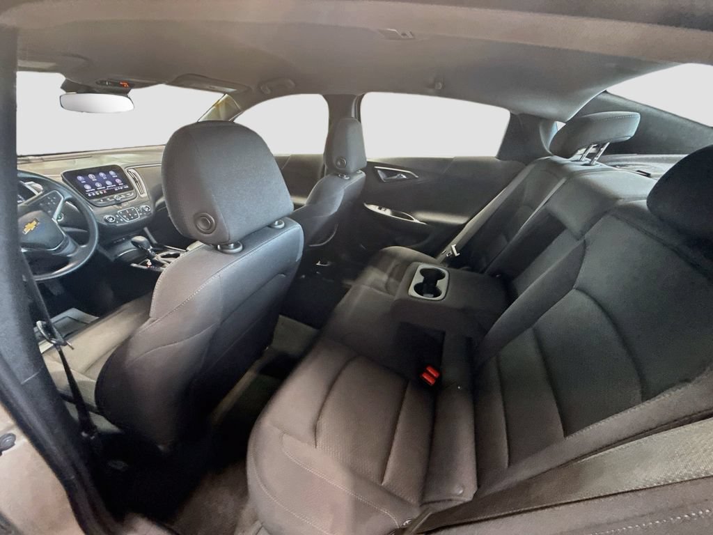 Used 2025 Chevrolet Malibu LT FWD image 23