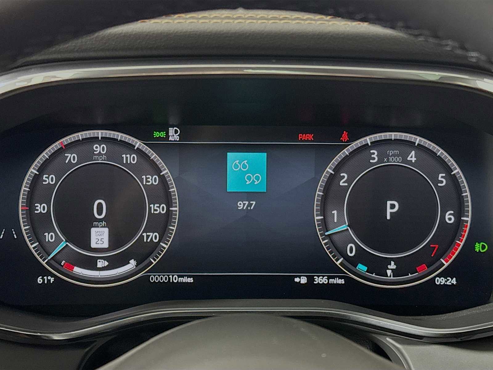 New 2025 Jaguar F-PACE R-Dynamic S image 12