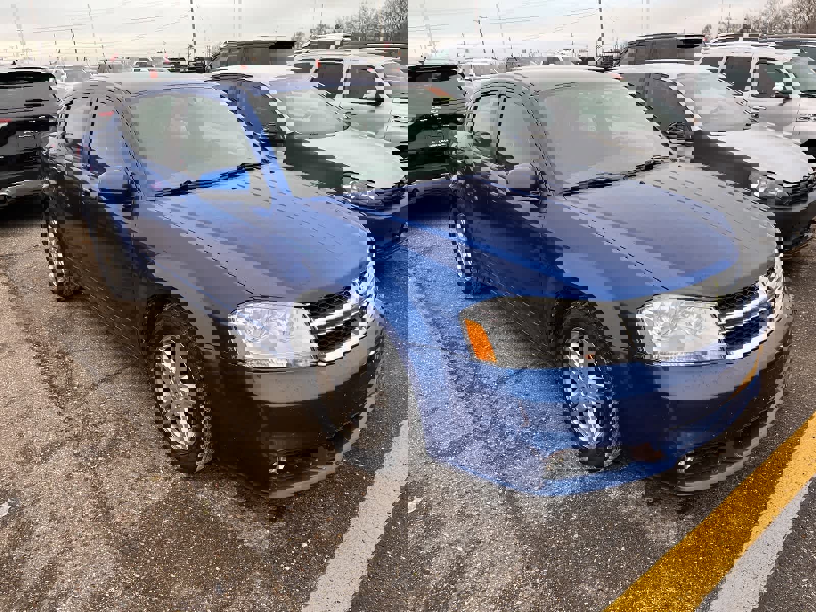 Used 2013 Dodge Avenger SXT image 19