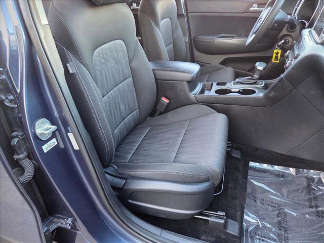 Used 2022 Kia Sportage LX image 19