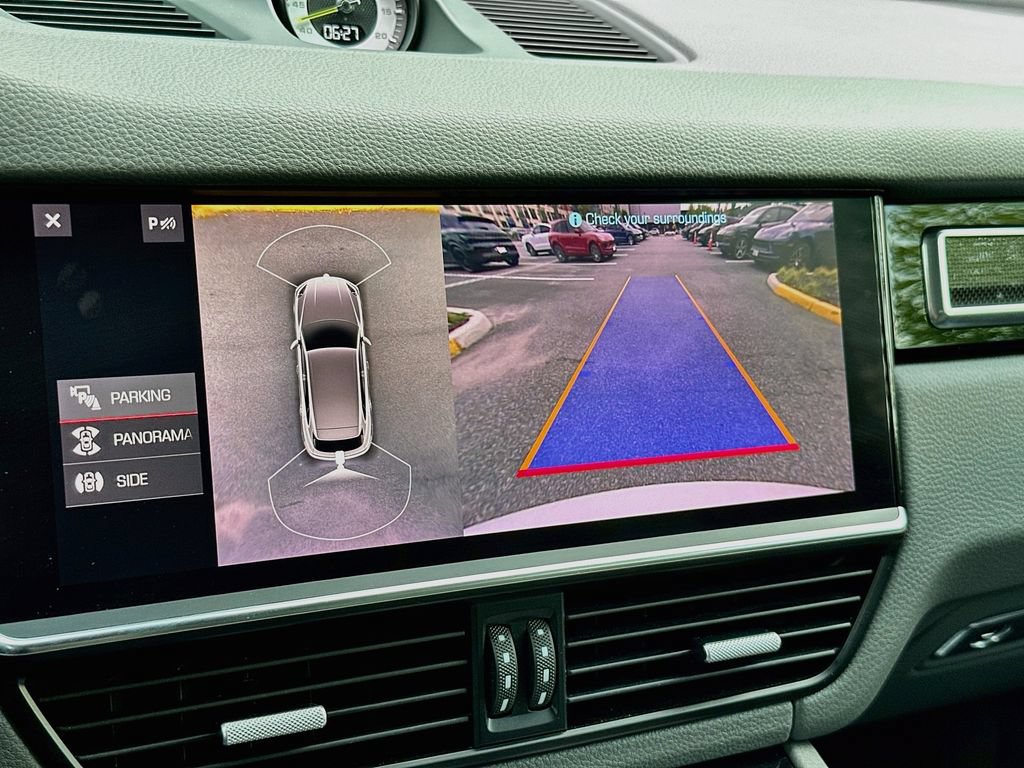 Certified 2020 Porsche Cayenne E-Hybrid AWD/4WD image 17
