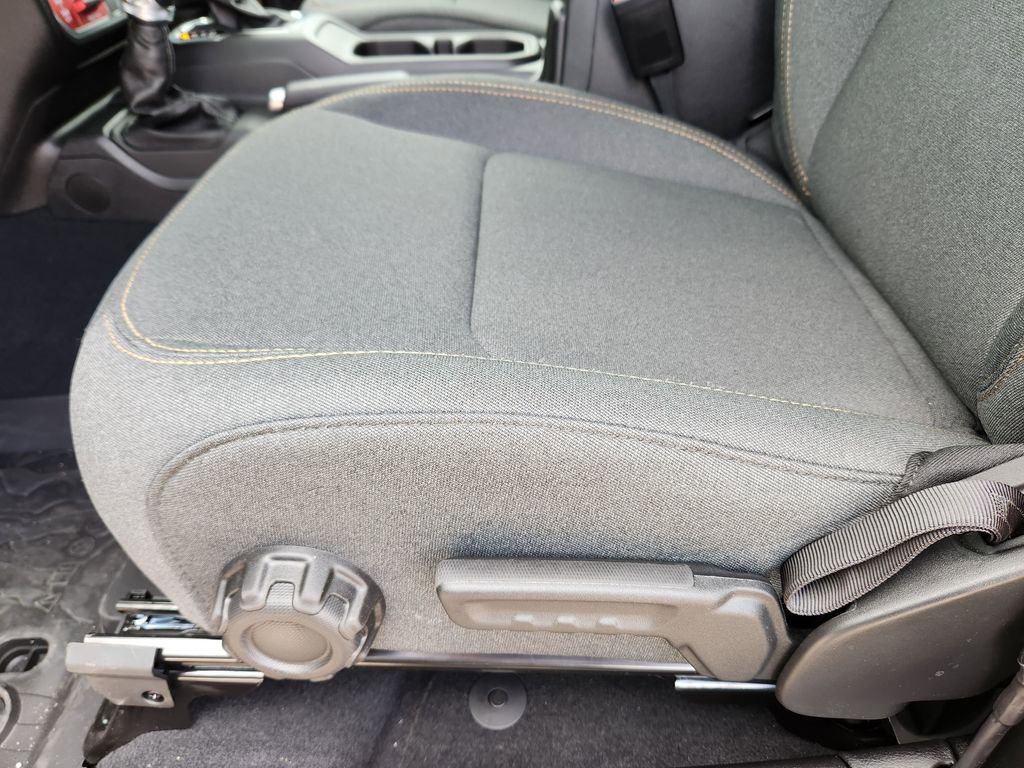 New 2025 Jeep Wrangler Sport AWD/4WD image 9