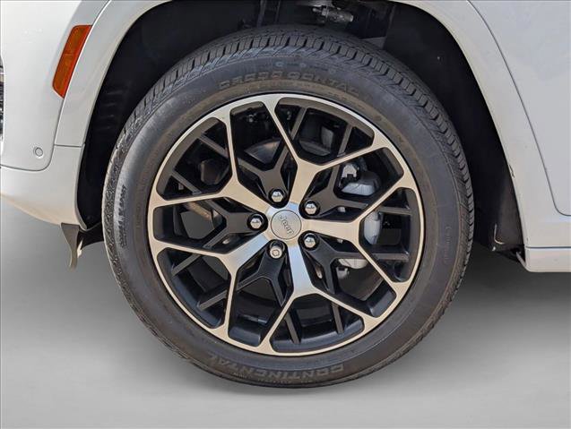 Used 2024 Jeep Grand Cherokee Summit image 26