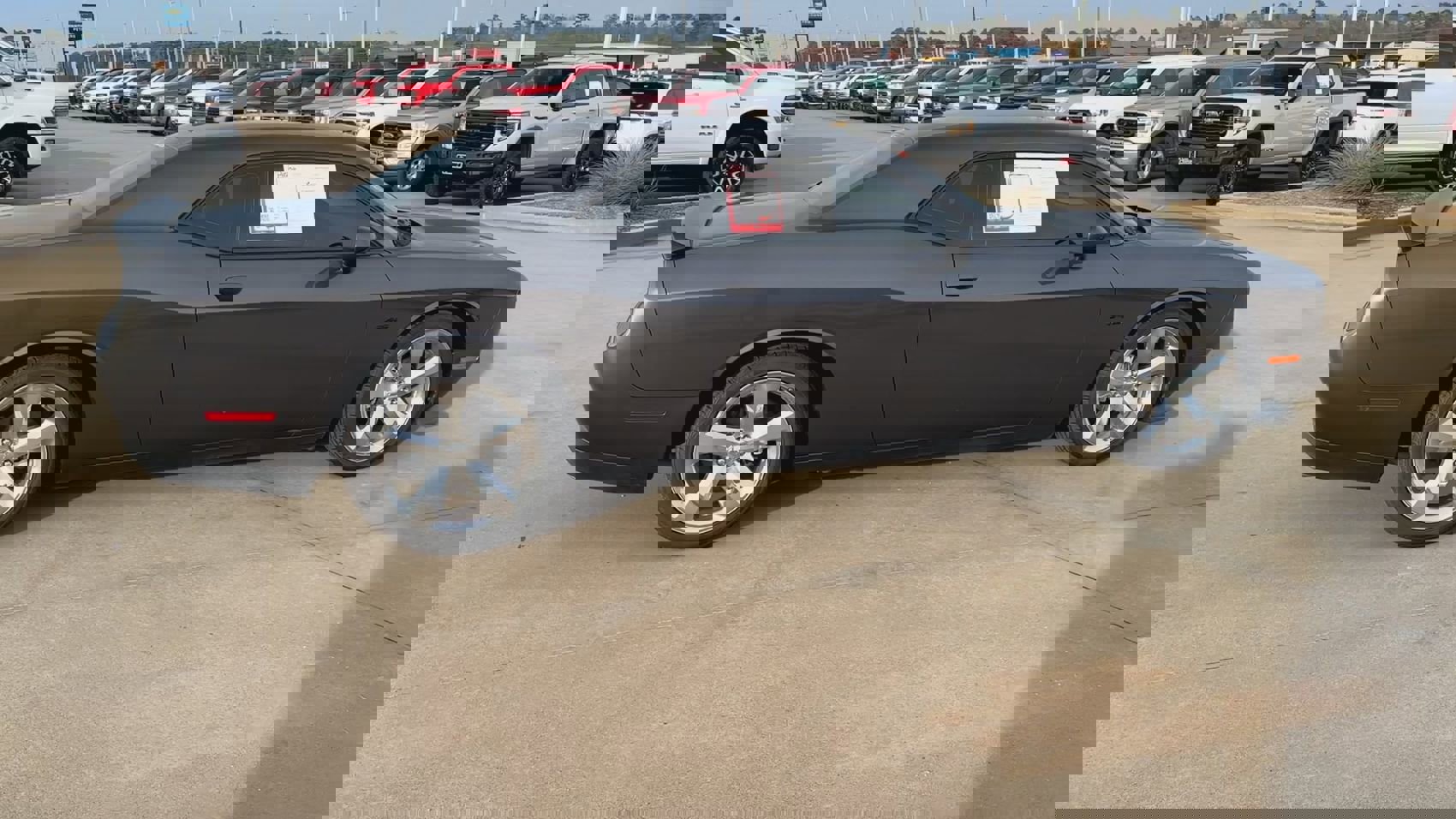 Used 2023 Dodge Challenger R/T w/ Blacktop Package image 2