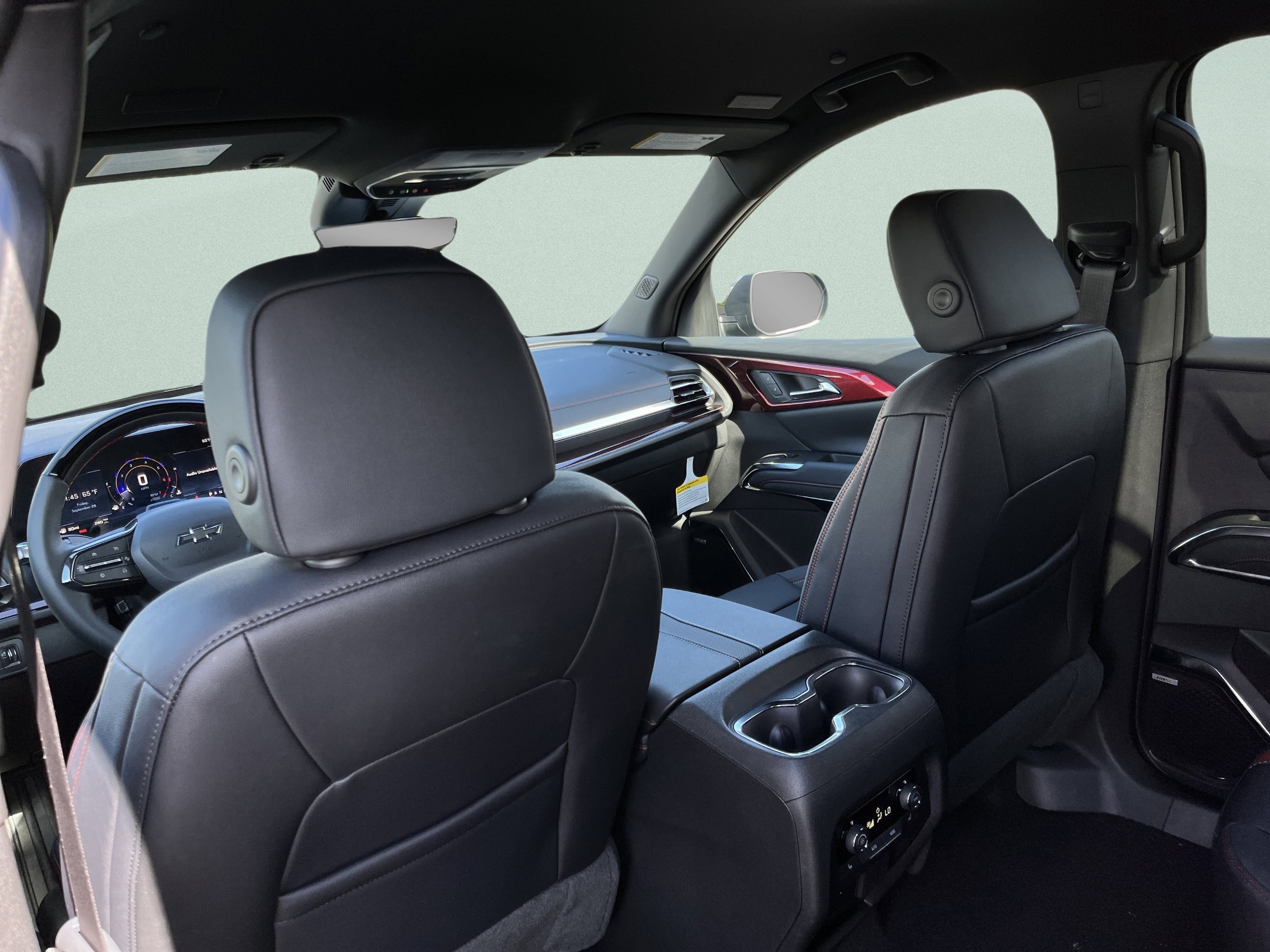 New 2026 Chevrolet Traverse RS image 25