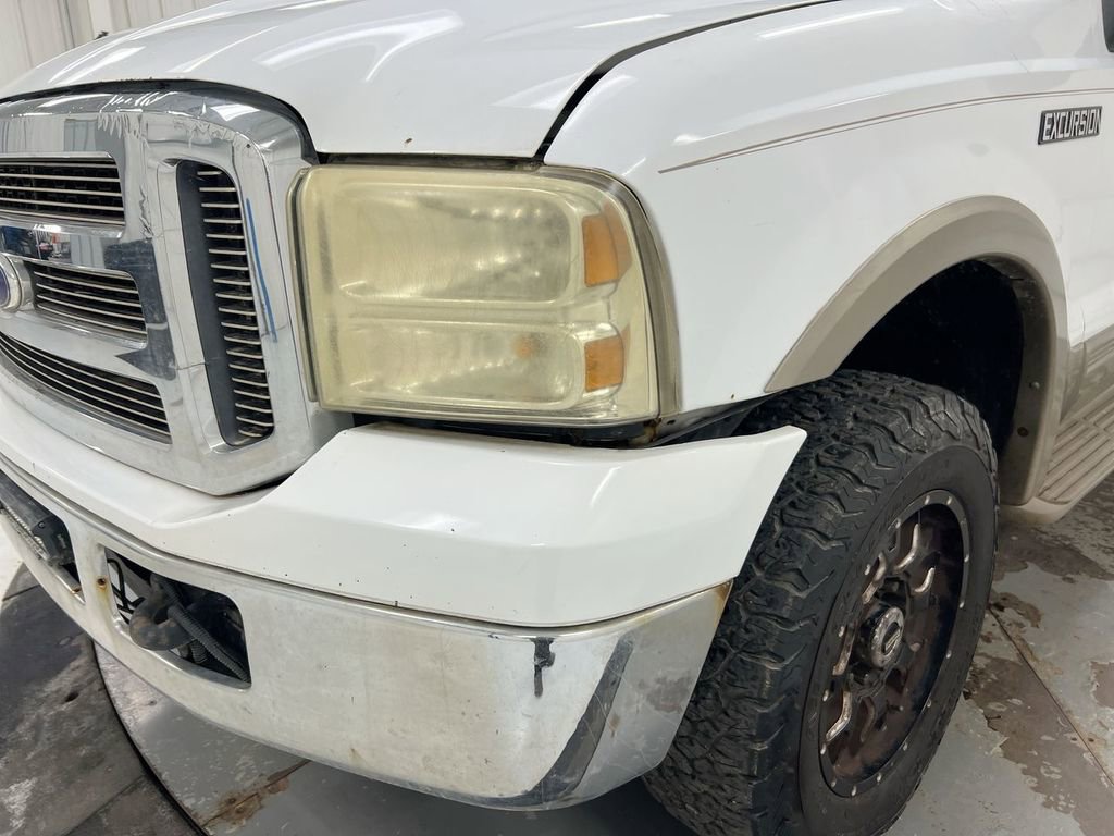 Used 2000 Ford Excursion Limited AWD/4WD image 28