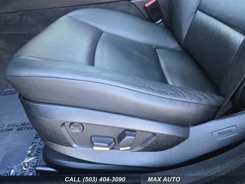 Used 2013 BMW 528i xDrive Sedan AWD/4WD image 14