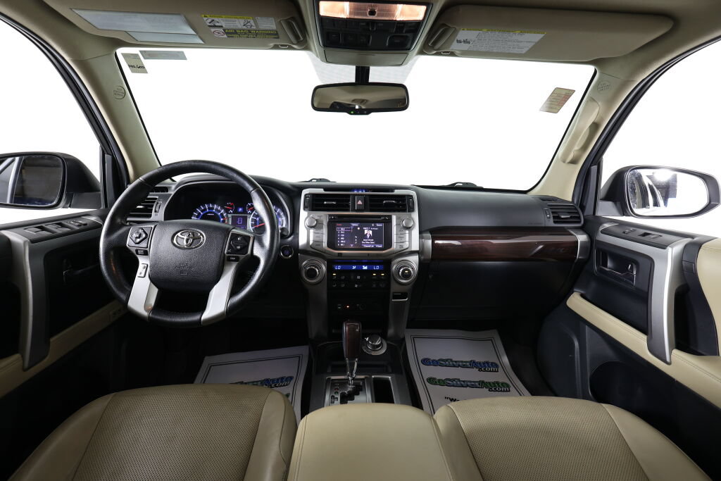 Used 2015 Toyota 4Runner Limited AWD/4WD image 27