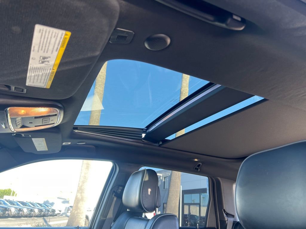 Used 2019 Jeep Grand Cherokee Overland image 41