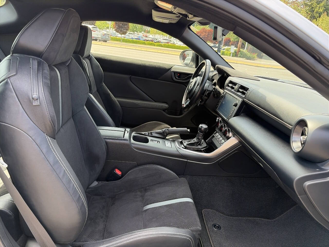 Used 2023 Toyota GR86 Premium RWD image 20