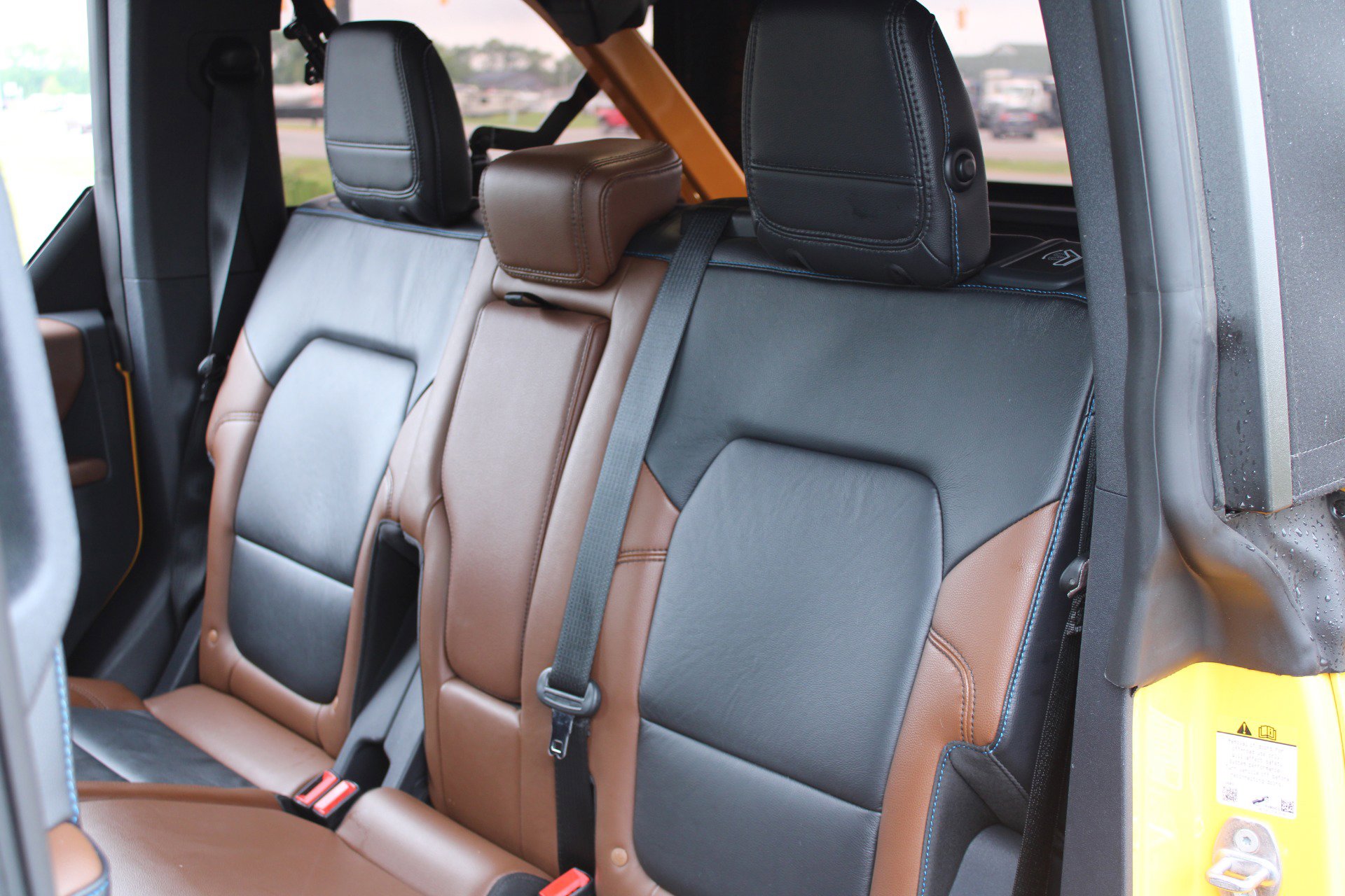 Used 2021 Ford Bronco Outer Banks image 17