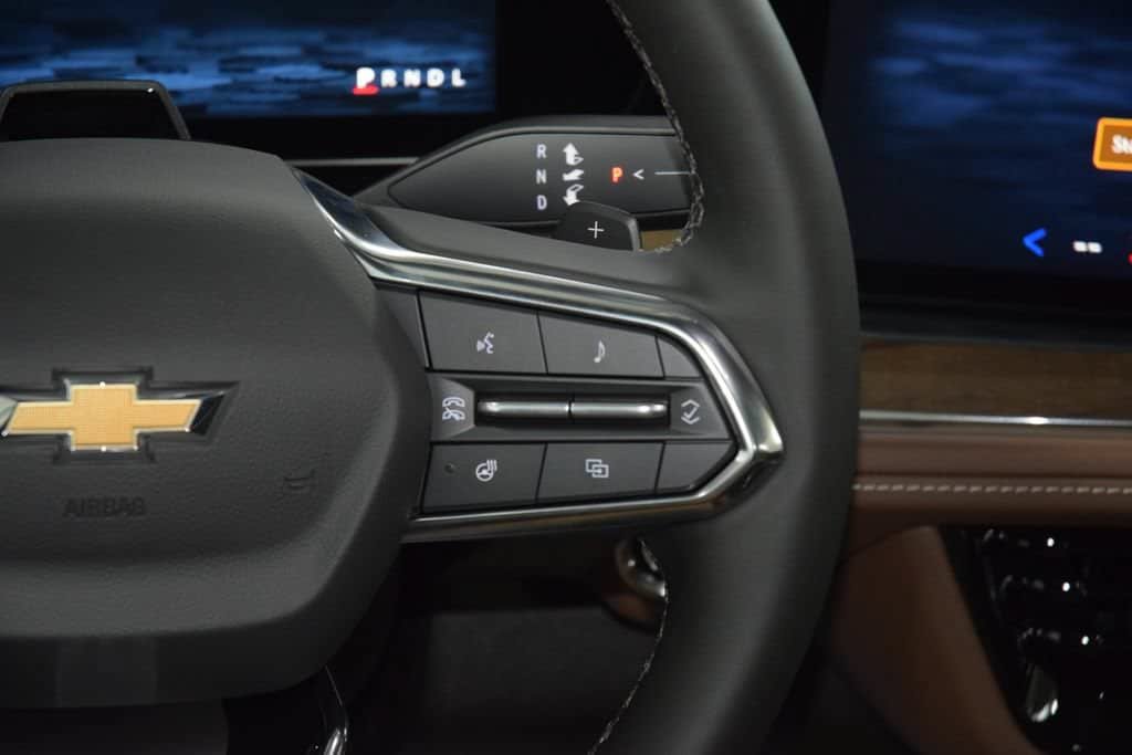 New 2026 Chevrolet Suburban High Country AWD/4WD image 39
