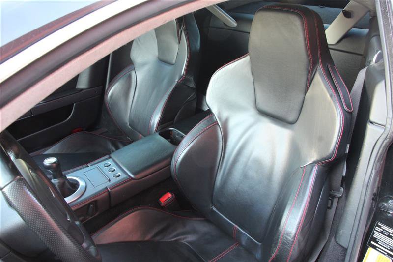 Used 2006 Aston Martin V8 Vantage Coupe image 14