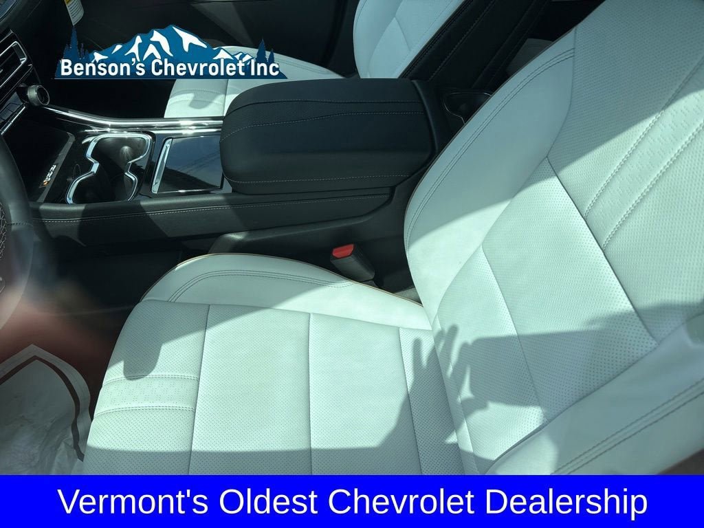 New 2026 Chevrolet Traverse High Country AWD/4WD image 12