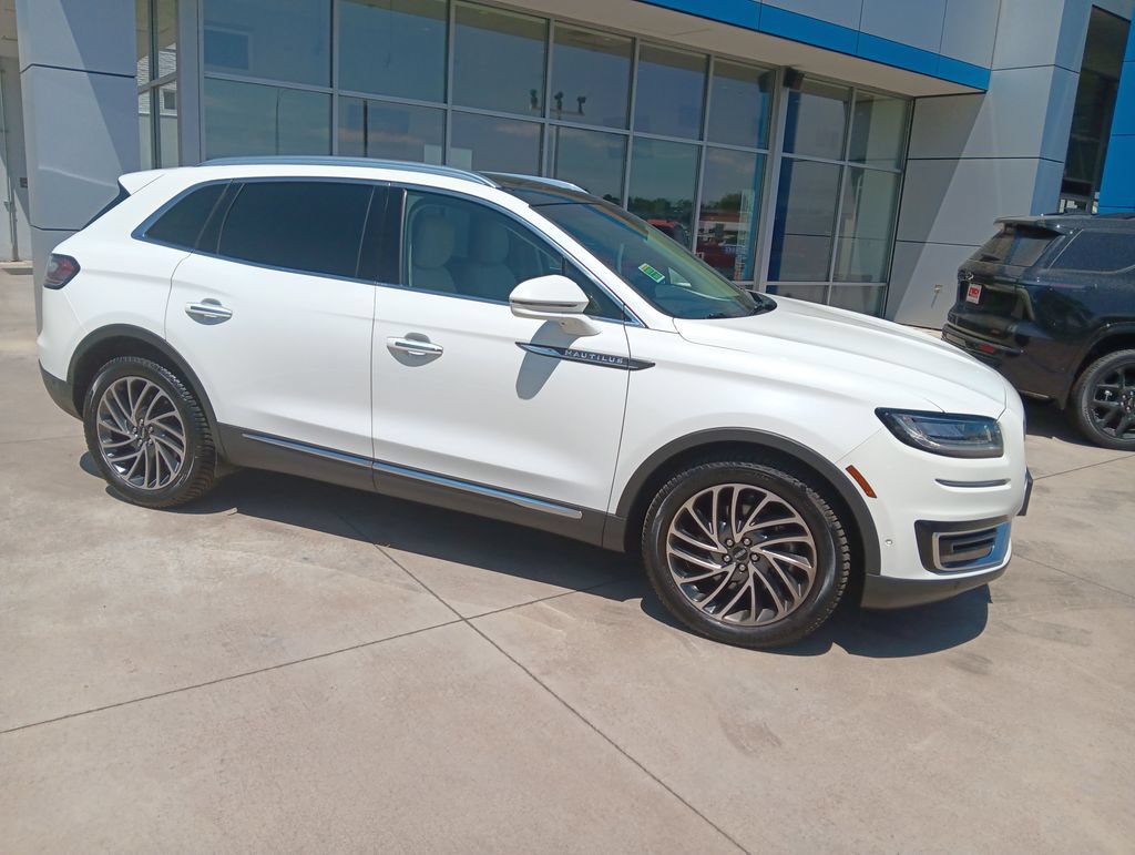 Used 2020 Lincoln Nautilus Reserve w/ Equipment Group 201A AWD/4WD image 7