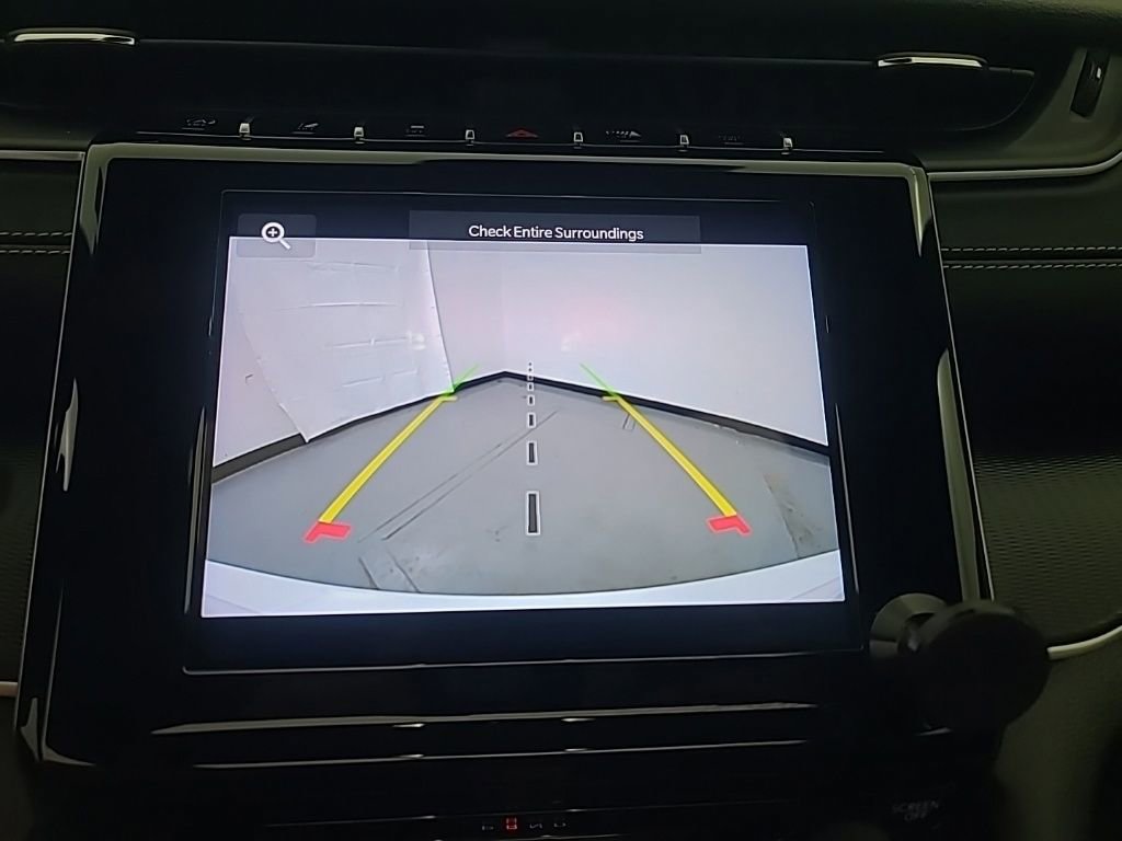 Used 2024 Jeep Grand Cherokee Laredo X image 33