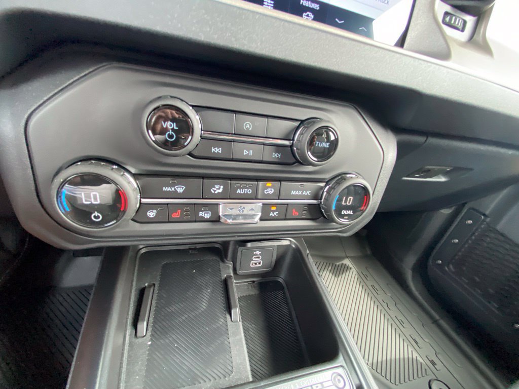 New 2026 Ford Bronco Outer Banks AWD/4WD image 17