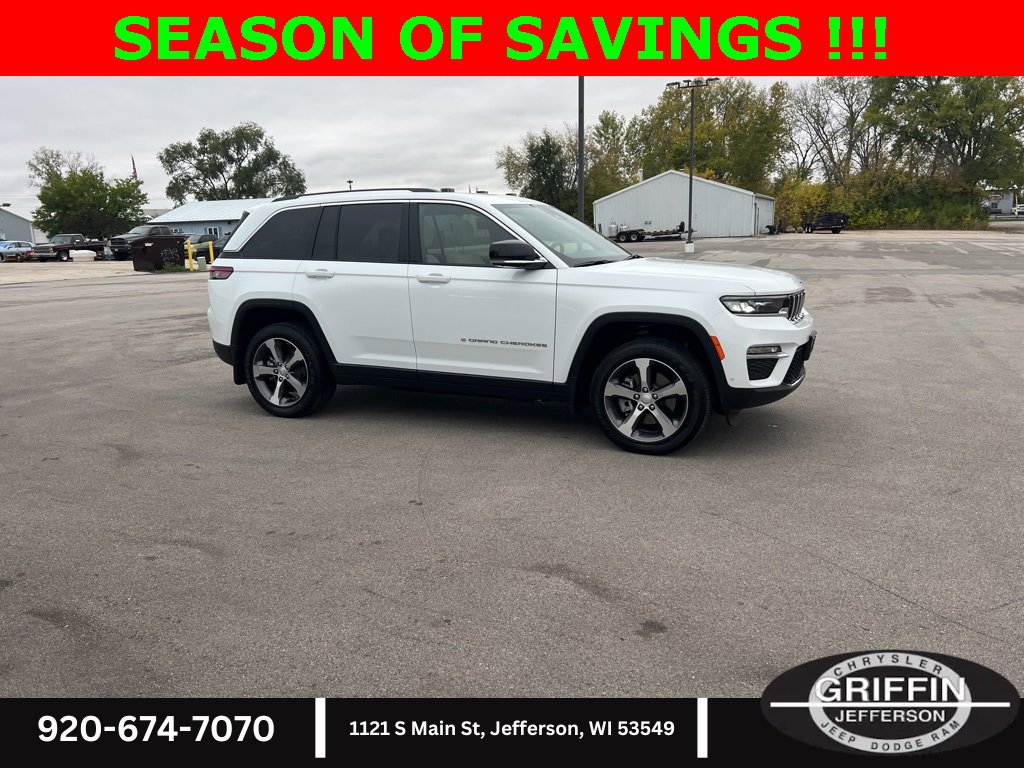Used 2023 Jeep Grand Cherokee 4WD 4xe w/ Luxury Tech Group II image 9