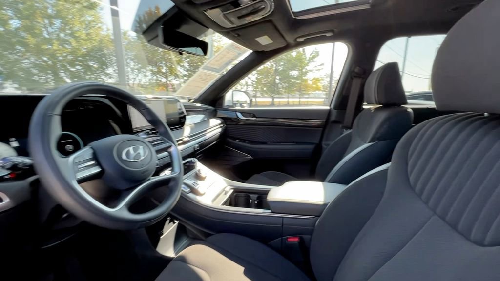 Used 2025 Hyundai Palisade Calligraphy image 32