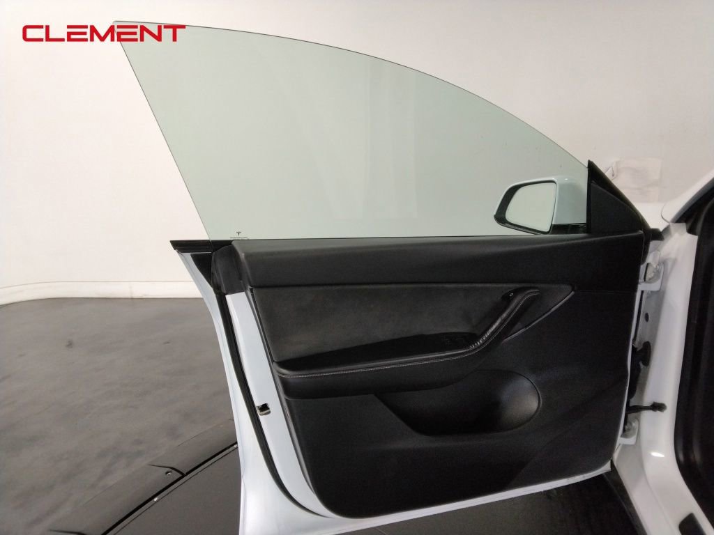 Used 2022 Tesla Model Y Performance image 20