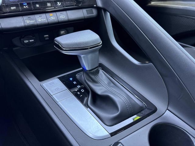 Used 2022 Hyundai Elantra SEL image 26