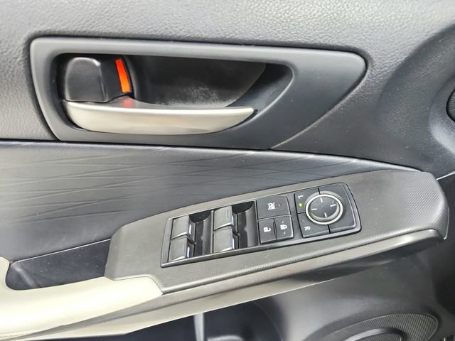 Used 2022 Lexus IS 350 F Sport w/ Accessory Package RWD image 33