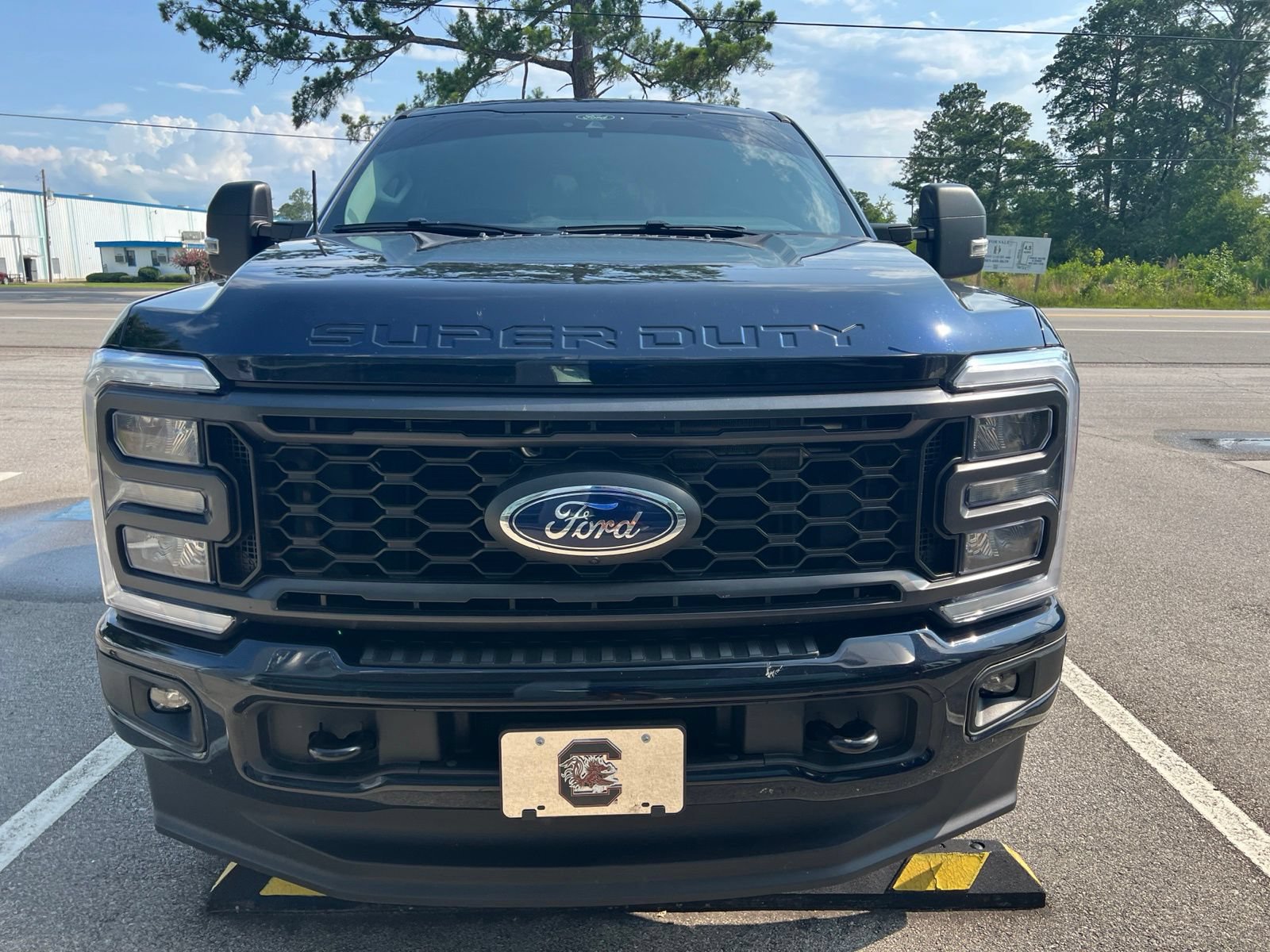 Used 2025 Ford F250 XL w/ STX Appearance Package AWD/4WD image 2