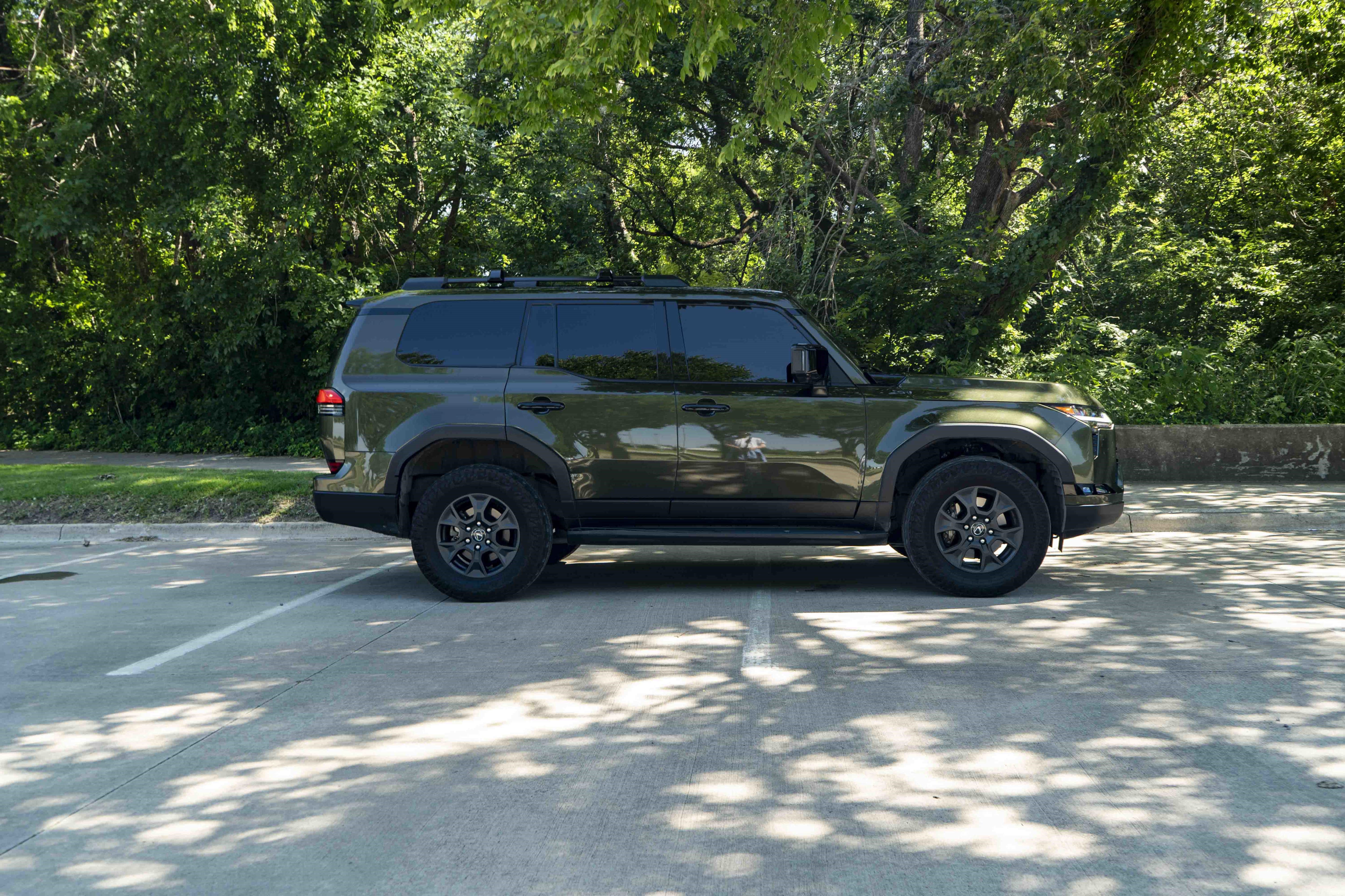 Used 2024 Lexus GX 550 AWD/4WD image 10