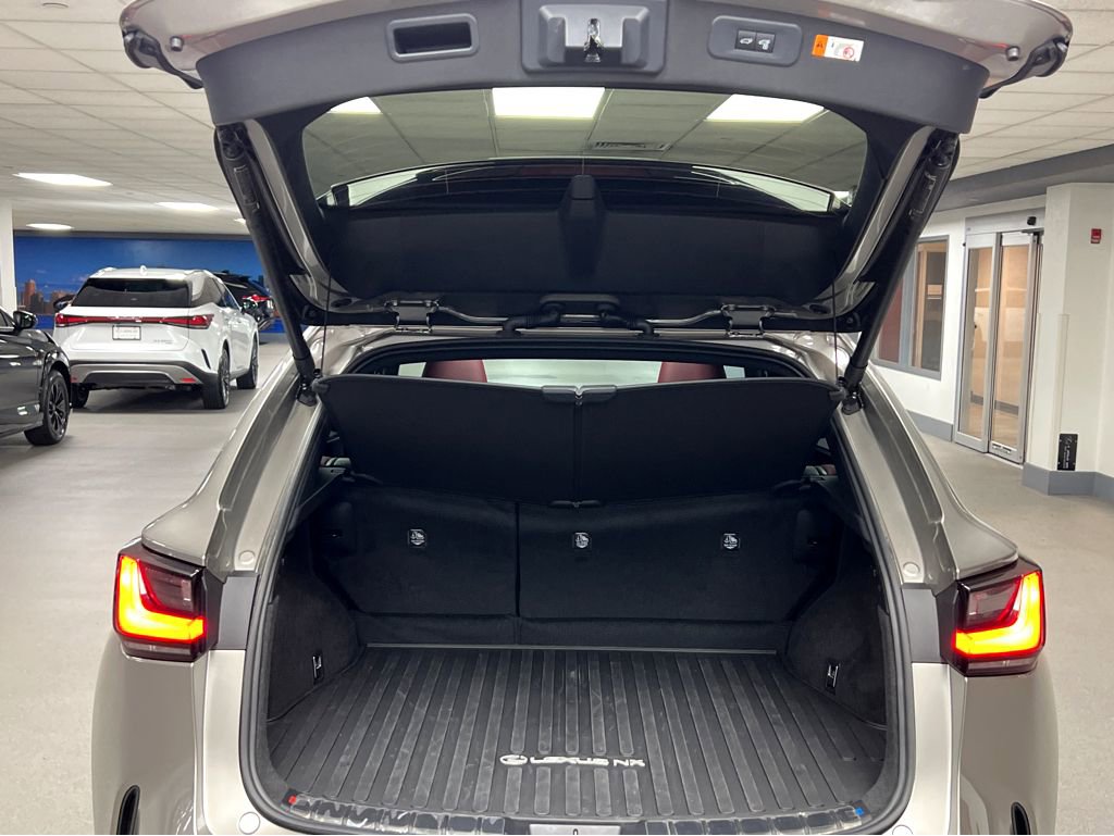 Certified 2026 Lexus NX 350h AWD w/ Accessory Package (2T) image 30