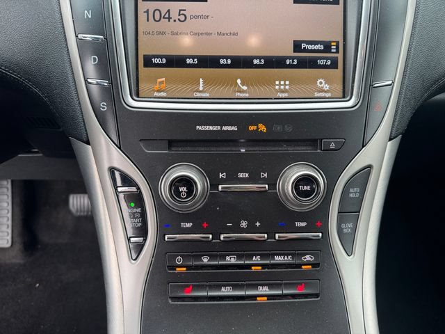 Used 2017 Lincoln MKX Premiere FWD image 3