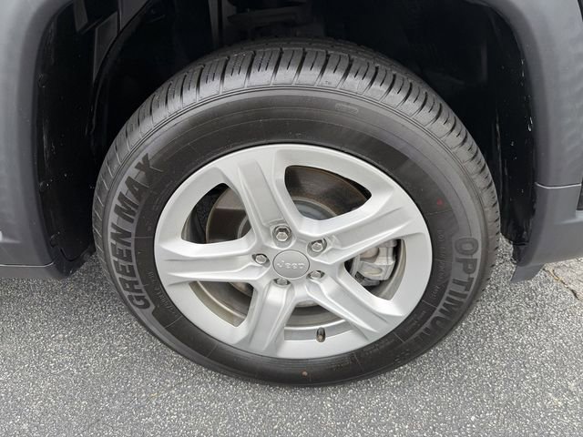 Used 2023 Jeep Compass Sport AWD/4WD image 45