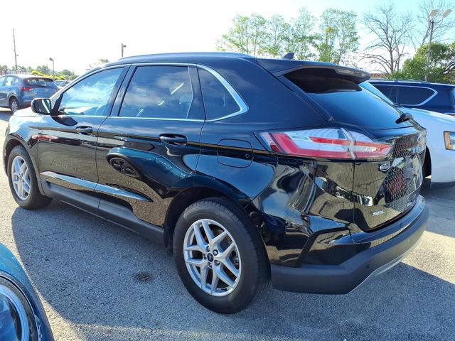 Used 2021 Ford Edge SEL w/ Convenience Package image 9