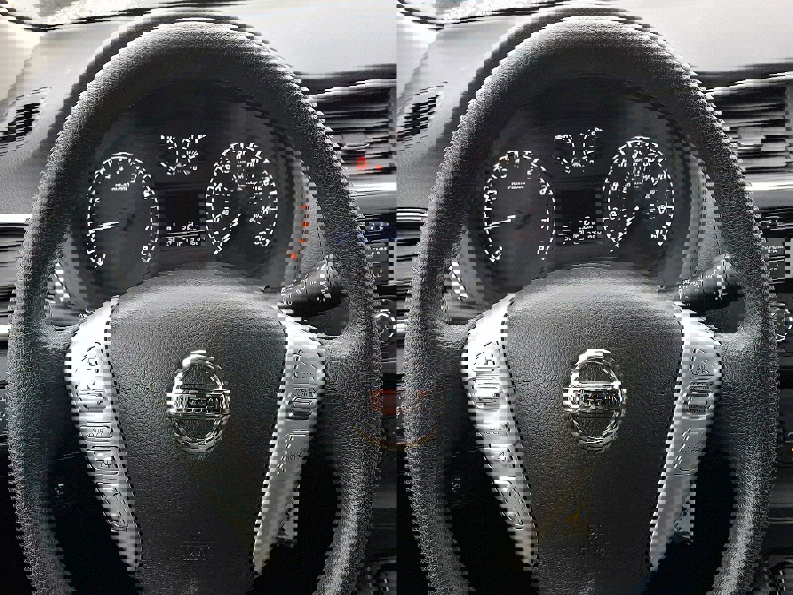 Used 2017 Nissan Sentra S w/ Protection Package image 17